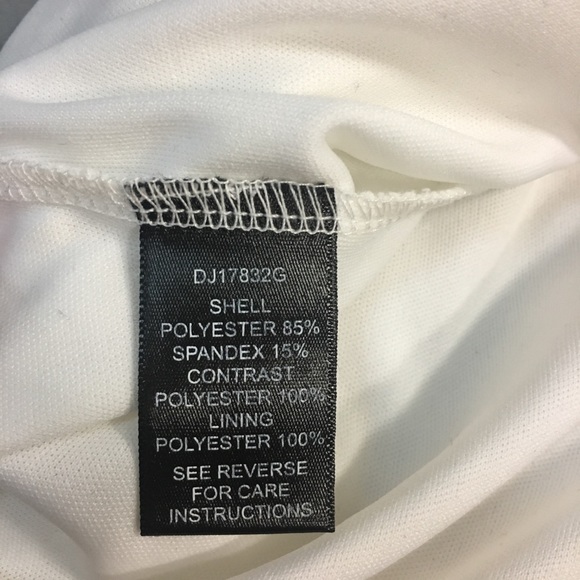 White dress with black lace - Picture 5 of 6